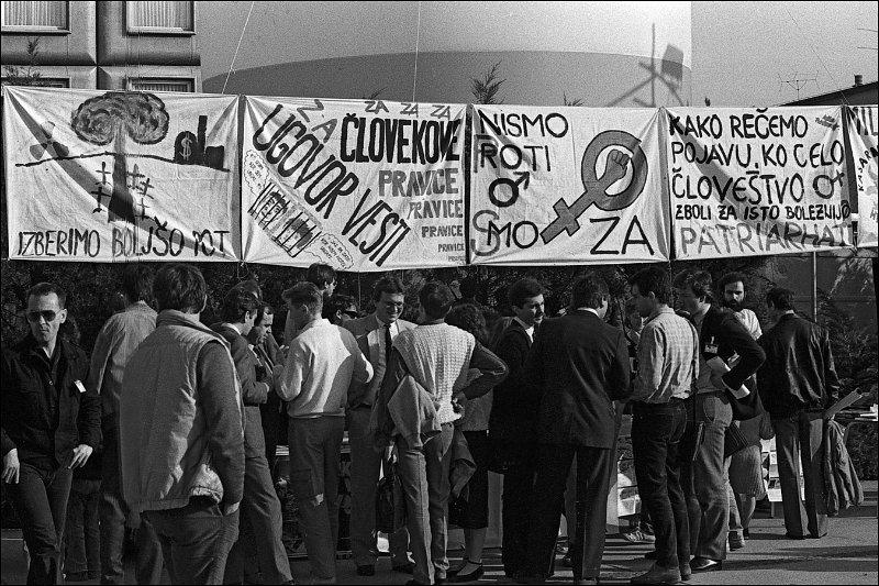 bw438-32.jpg - 12. kongres ZSMS 1986