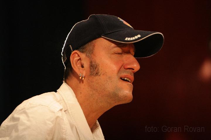 gr192855.JPG - Vlatko Stefanovski - The fool cool orchestra